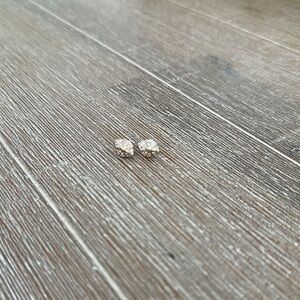 Elegant Gold Stud Earrings